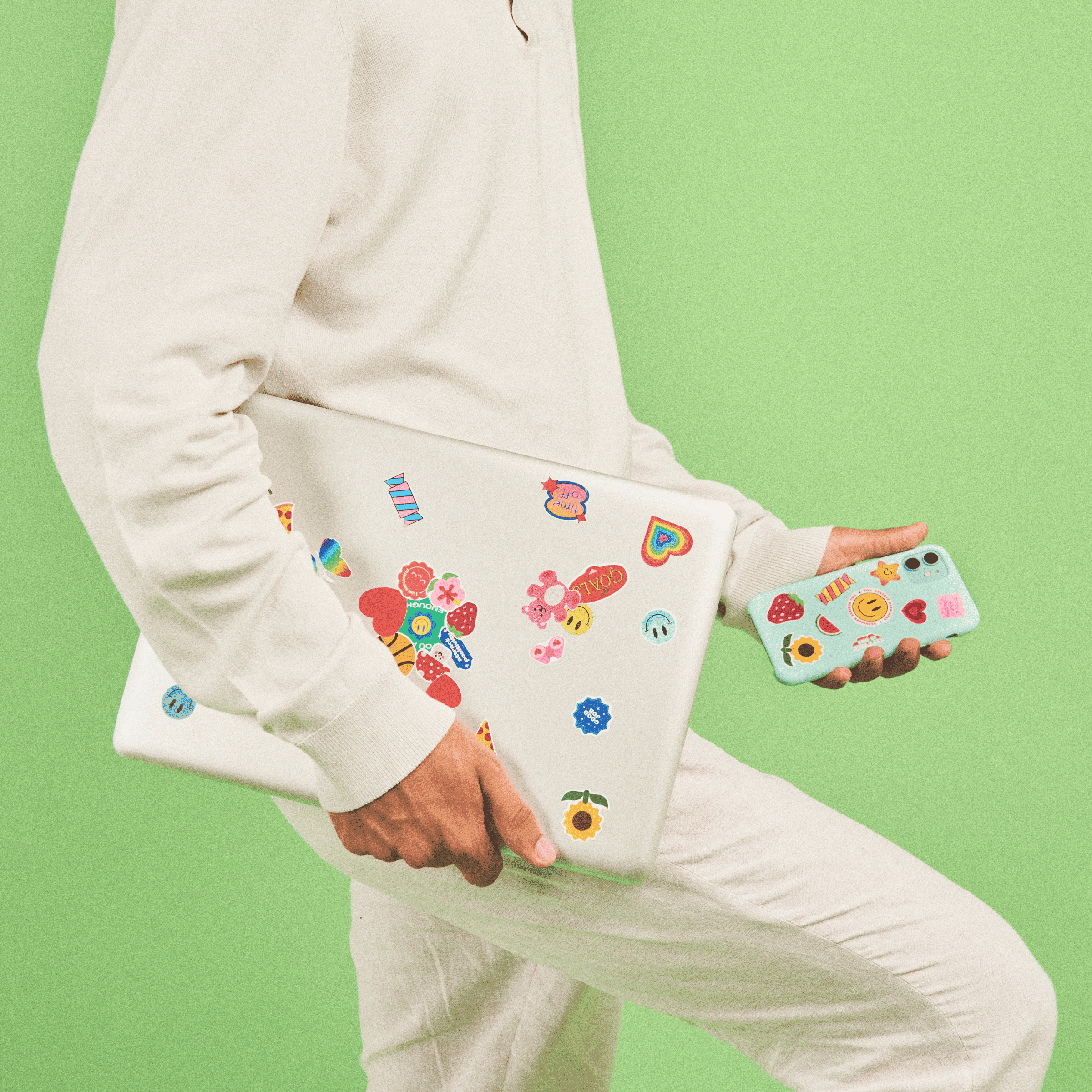 Scaling Beyond the Cart: Why Fast-Growing Brands Partner with 3PLs Scaling Beyond the Cart: Why Fast-Growing Brands Partner with 3PLs