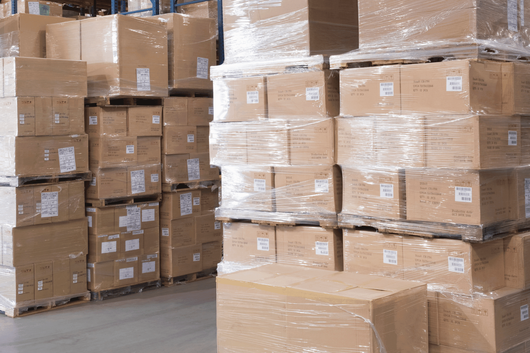 Warehousing 101: A Comprehensive Guide to 3PL Services Warehousing 101: A Comprehensive Guide to 3PL Services