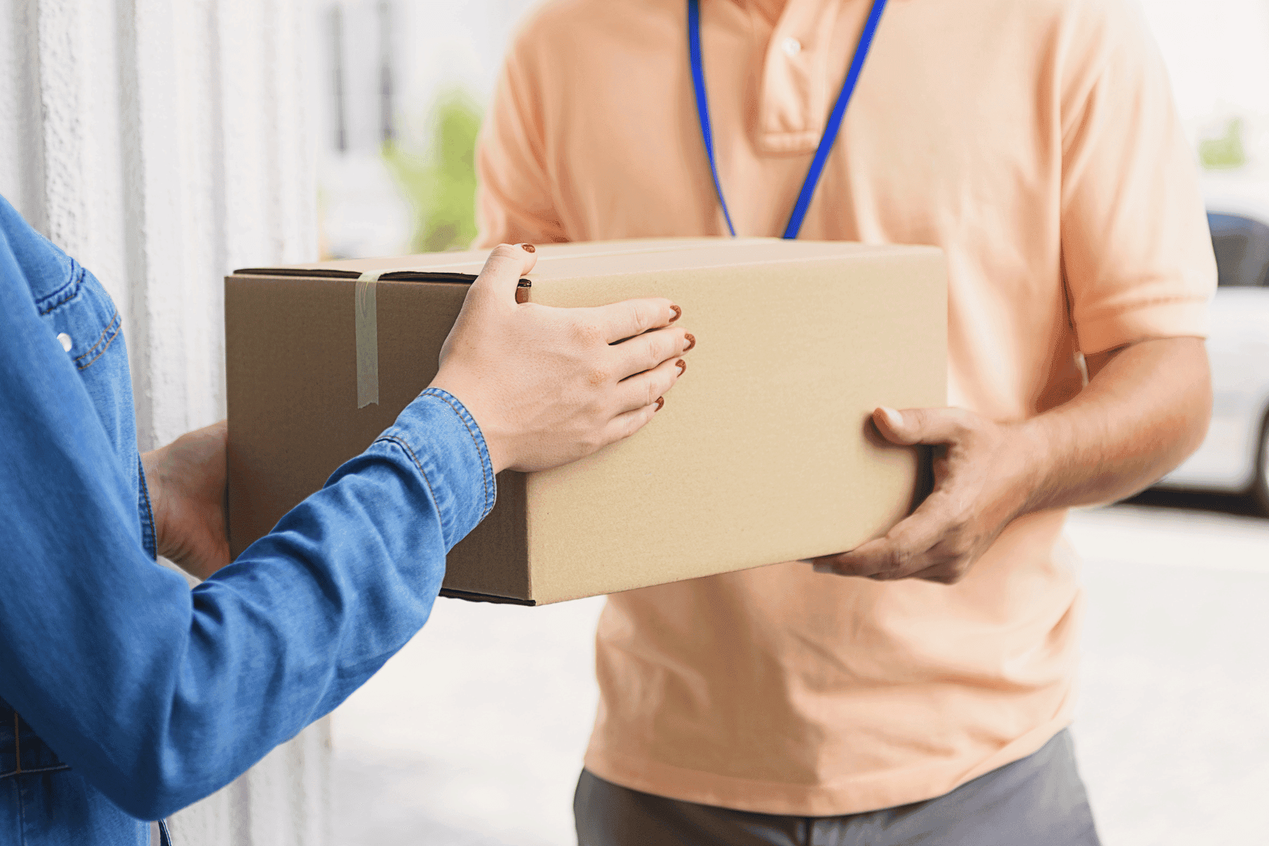 White Glove Delivery: The Gold Standard in Customer Service White Glove Delivery: The Gold Standard in Customer Service